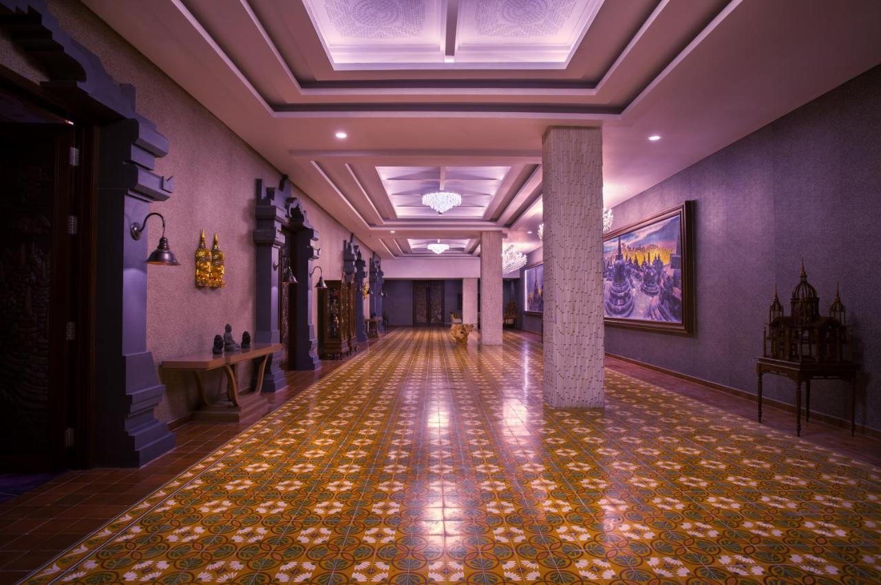 日惹阿迪苏芝普托美爵大酒店 Pakualaman 外观 照片