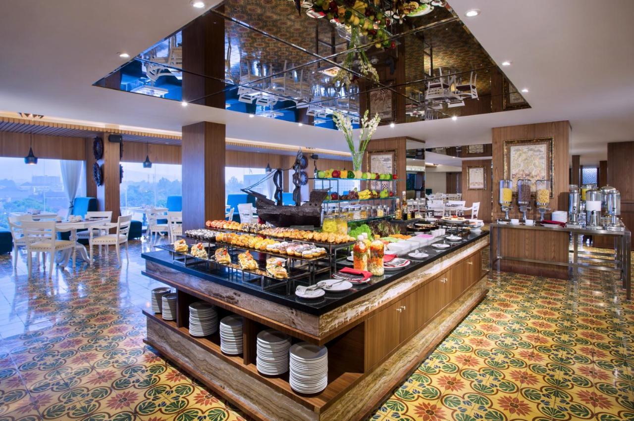 日惹阿迪苏芝普托美爵大酒店 Pakualaman 外观 照片
